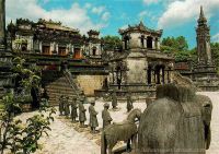 Lăng Khải Định – Ứng Lăng